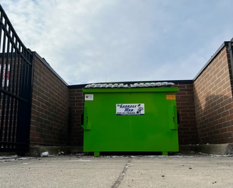 Commercial bin washing service for businesses